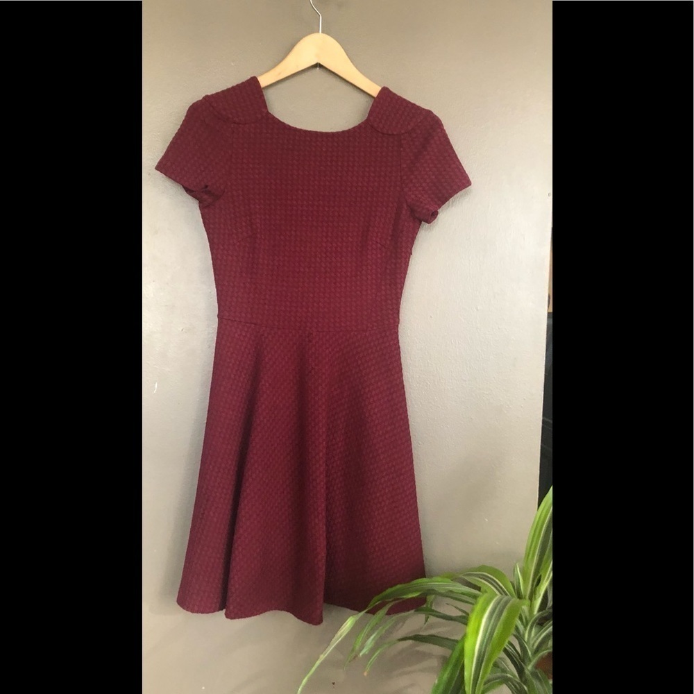 Maroon Zara soft knit dress from Spain. 🇪🇸 size Med.